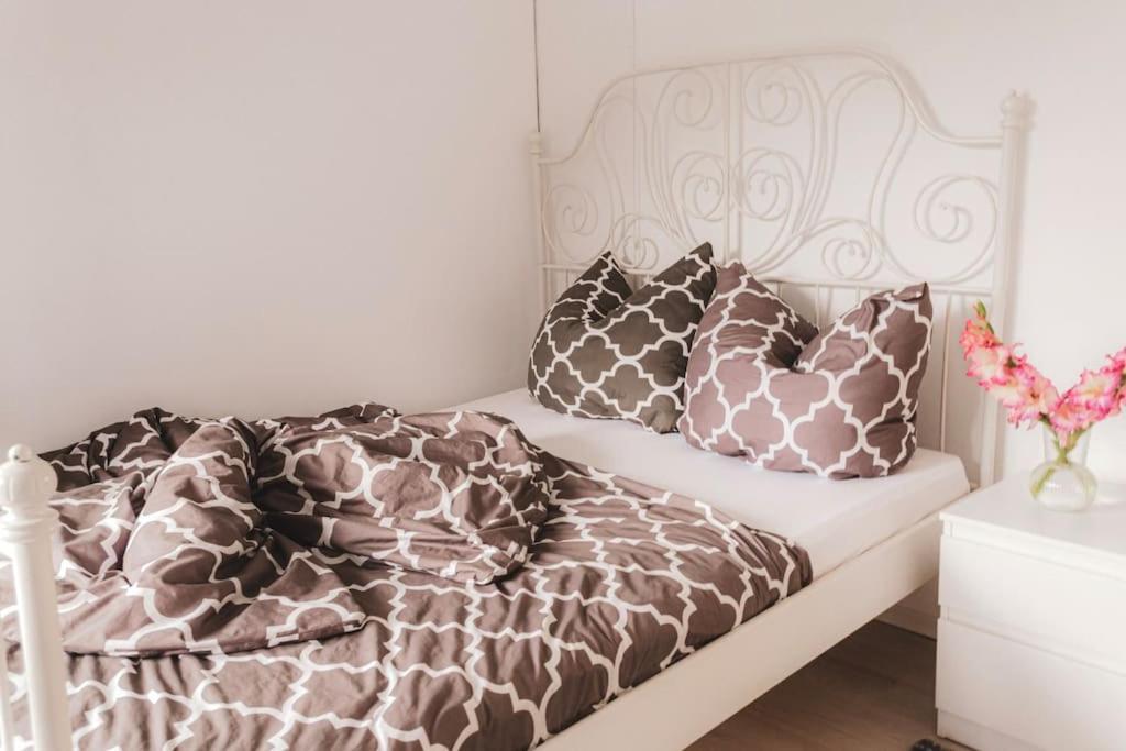 Gemuetliches Einzimmer-Apartment 33 Bad Wildbad Esterno foto